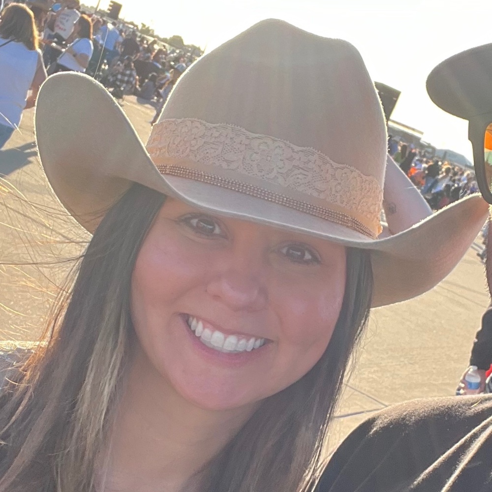 Meet your Posher, Brittany